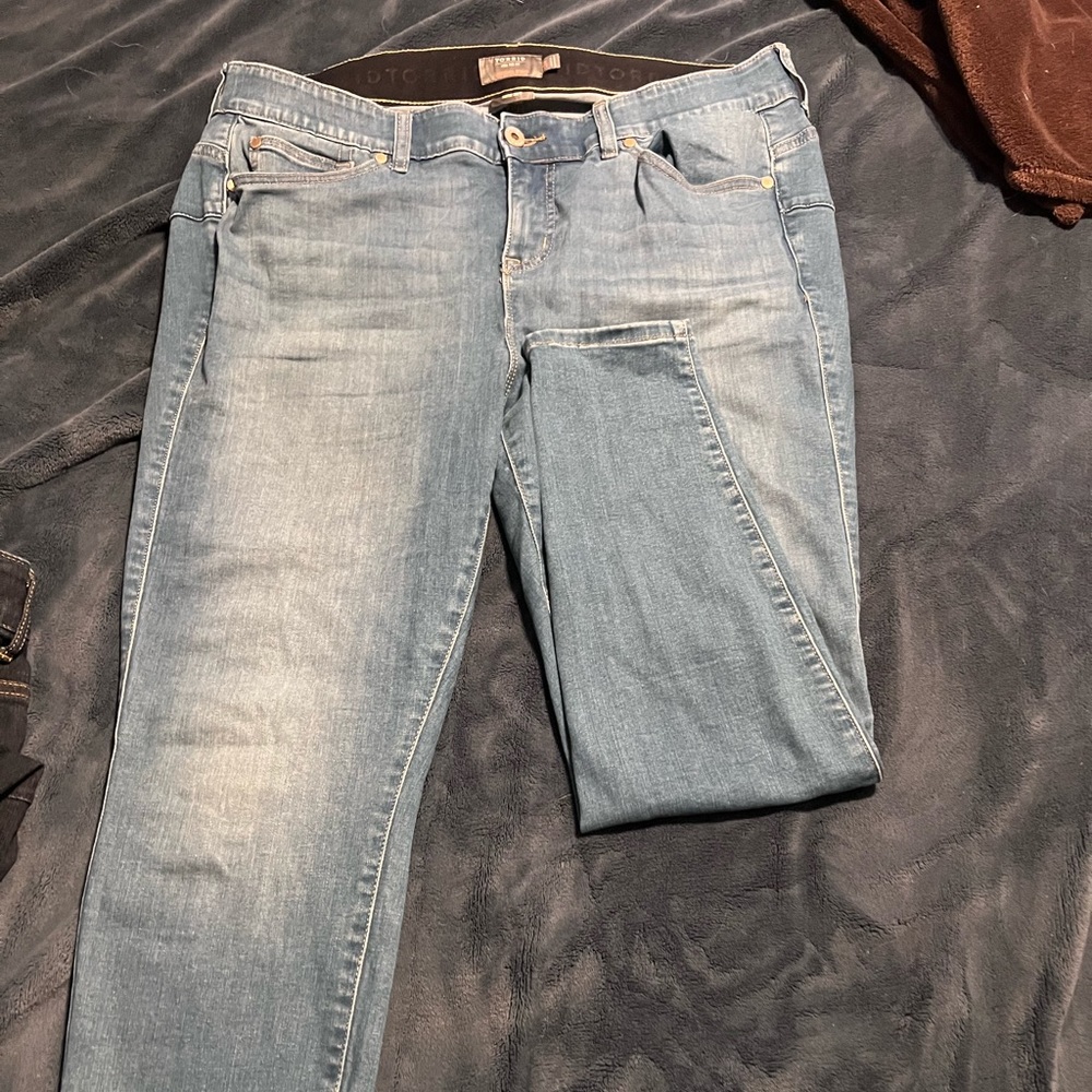 Torrid Bombshell Skinny SuperSoft Size 18